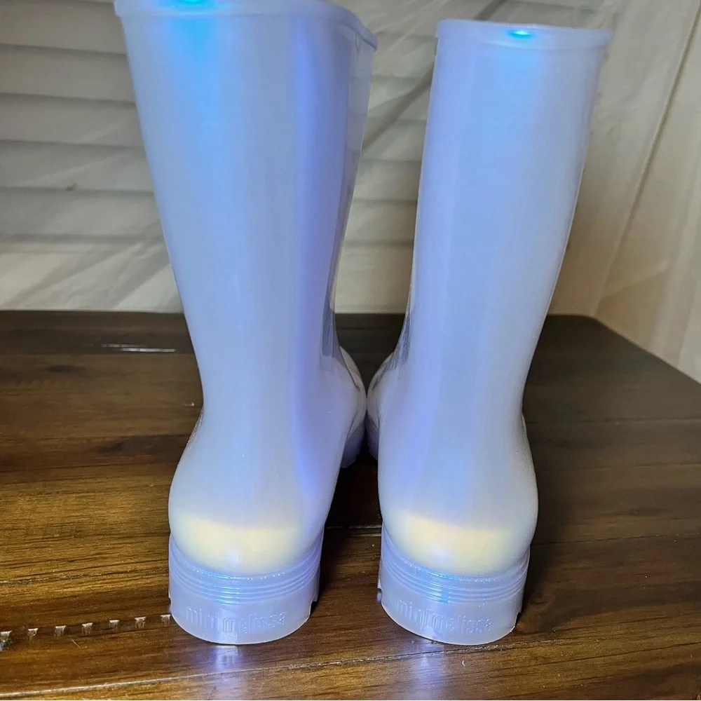 Mini Melissa Welly Big Girls Rain Boots Pearl Blue Irridescent Size 4 NIB
